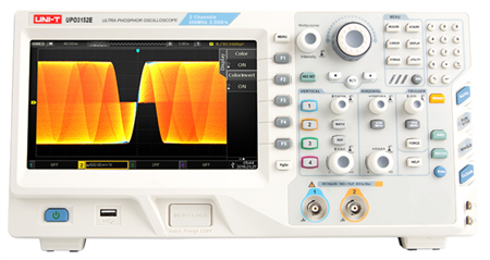 Osciloscopio Digital Ultra Fosforo UPO3152E